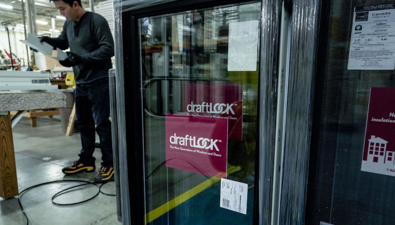 DraftLOCK window sealing system during Canadian window manufacturing